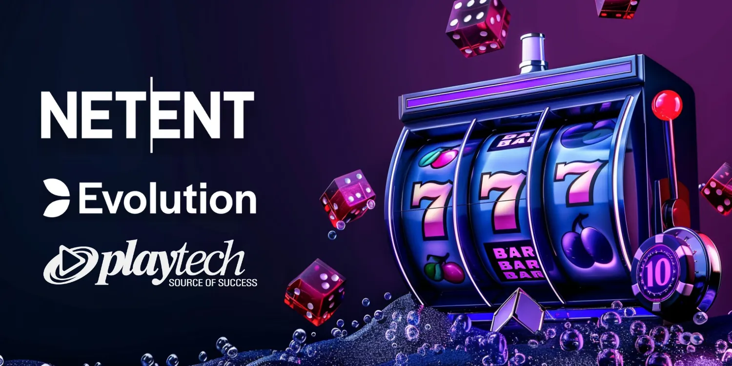 Slot machine with triple sevens, promoting free spins offer.